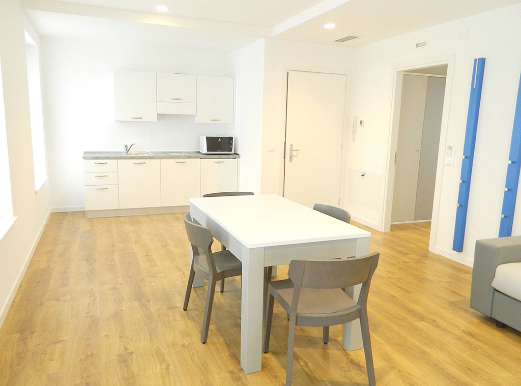Soggiorno dell'appartamento Deluxe da 60 mq, Palamostre Residence Udine
